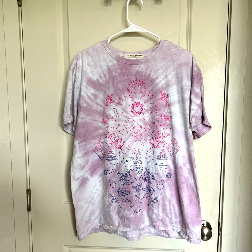UO oversized graphic tee